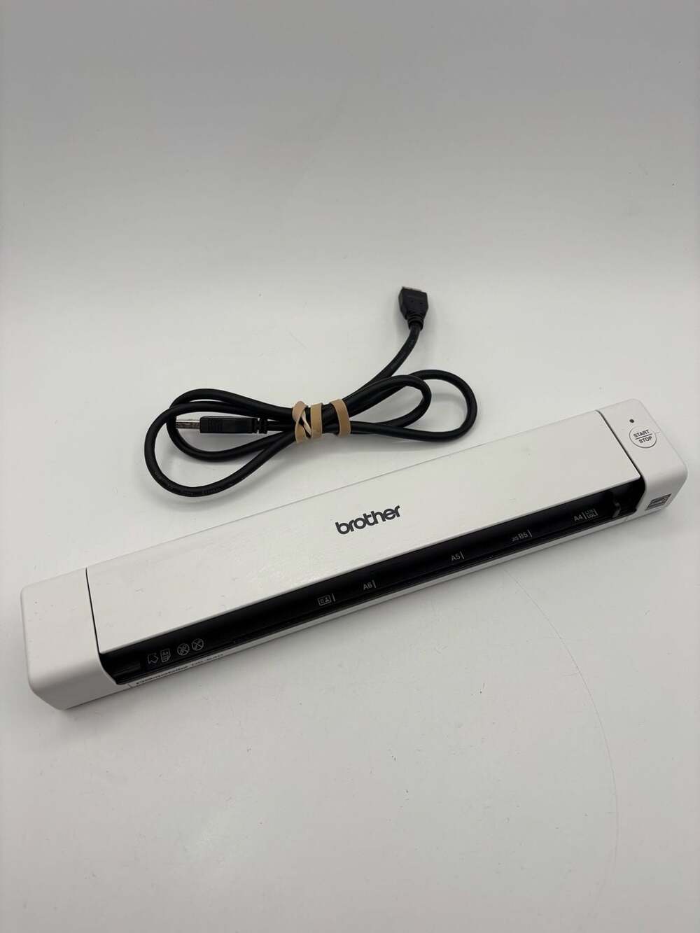 Brother DSmobile DS-640 Portable Compact Mobile Document Scanner With USB